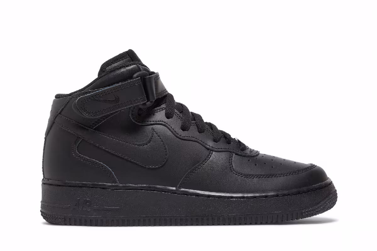 Nike Air Force 1 Mid GS Black, view 2