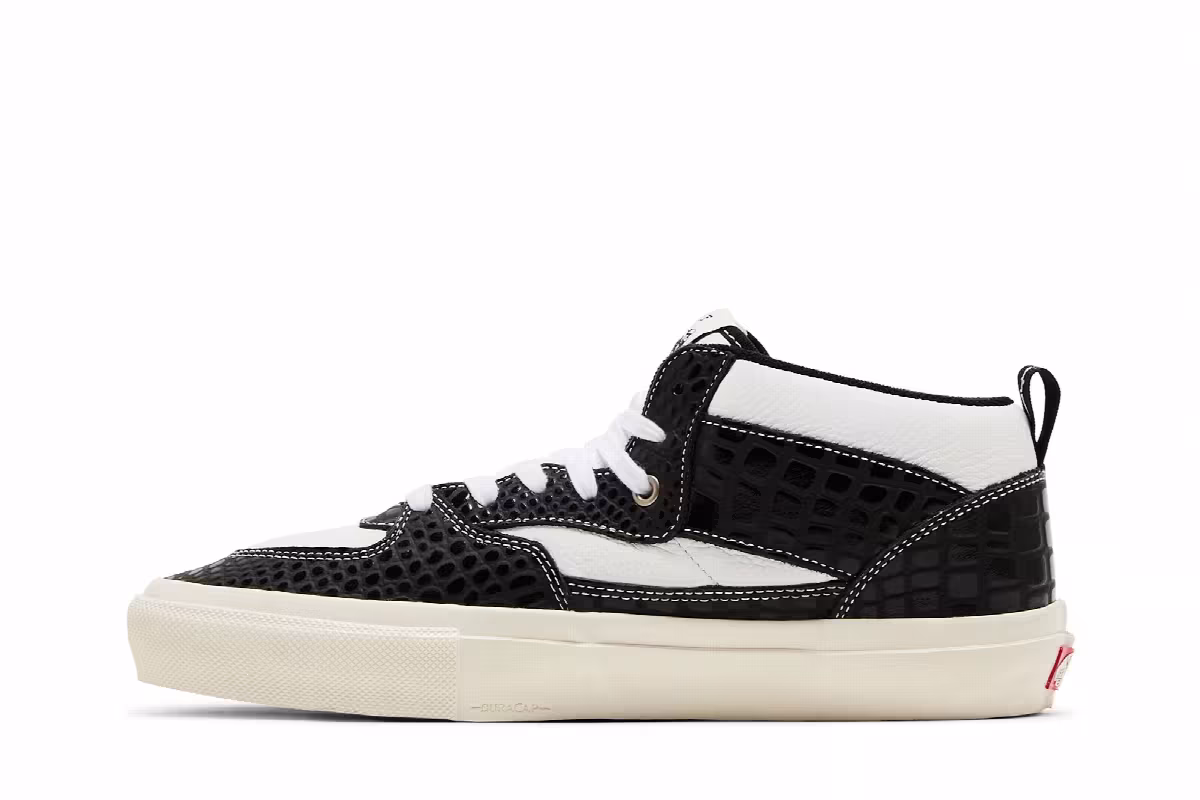 Carpet Company x Vans Skate Half Cab Black Dragon Leather, view 4