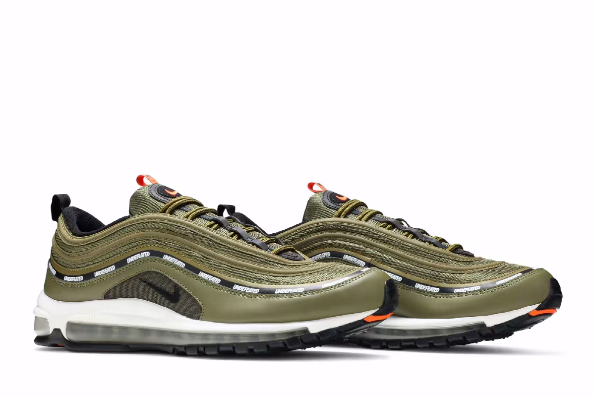 Undefeated x Nike Air Max 97 OG Olive, view 9