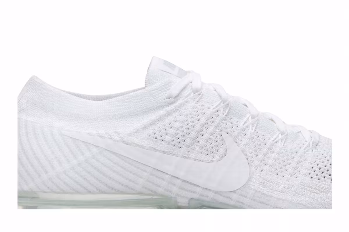 Nike Air VaporMax White Christmas, view 3