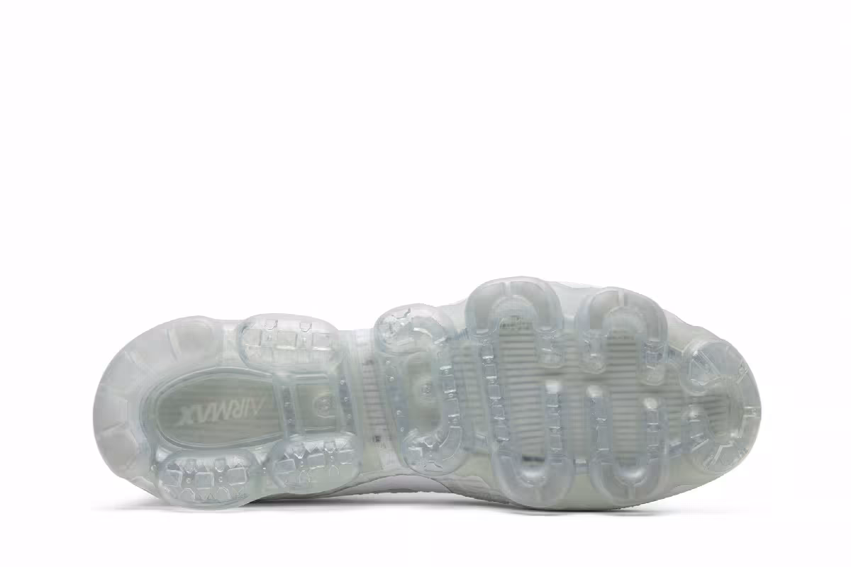 Nike Air VaporMax White Christmas, view 5