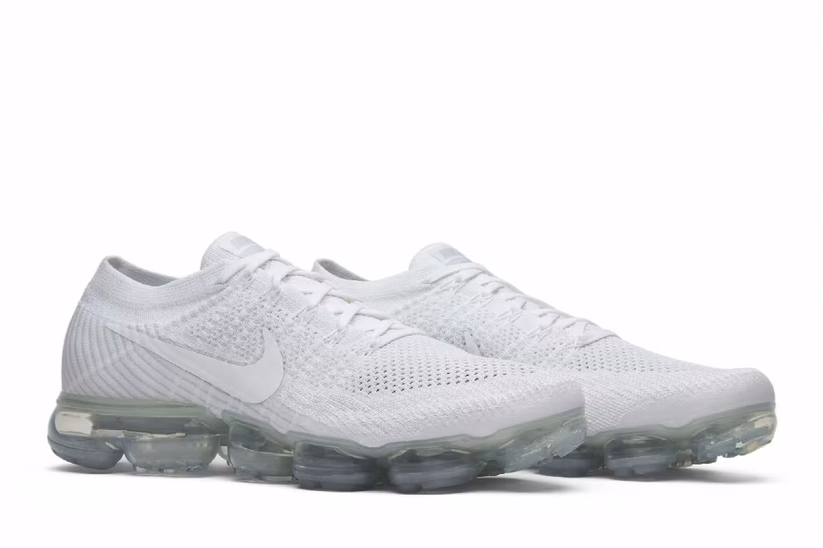 Nike Air VaporMax White Christmas, view 9