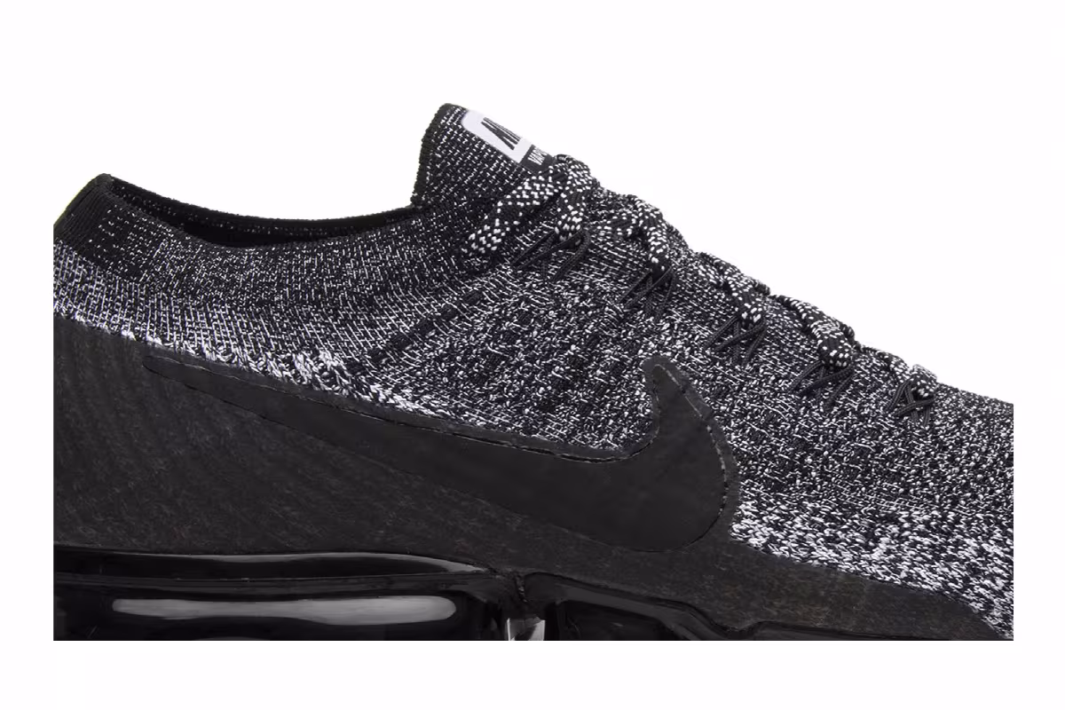 Nike Air VaporMax Cookies & Cream, view 3