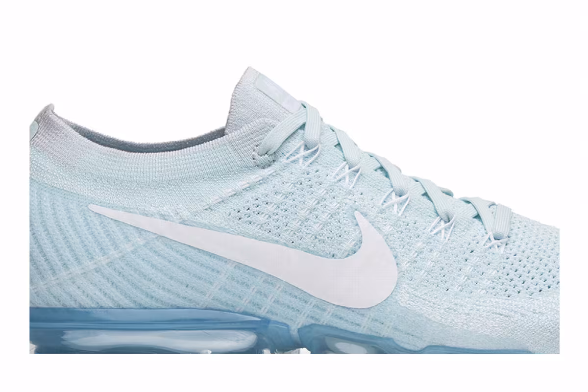 Nike Air VaporMax Glacier Blue, view 3