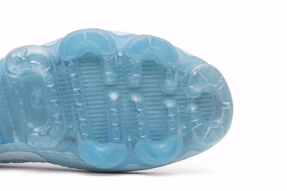 Nike Air VaporMax Glacier Blue, view 6