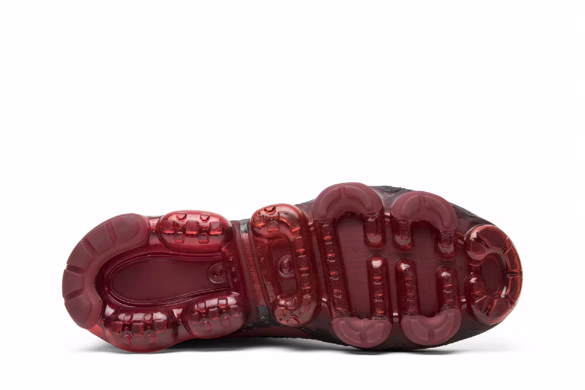 Nike Air VaporMax Bred, view 5