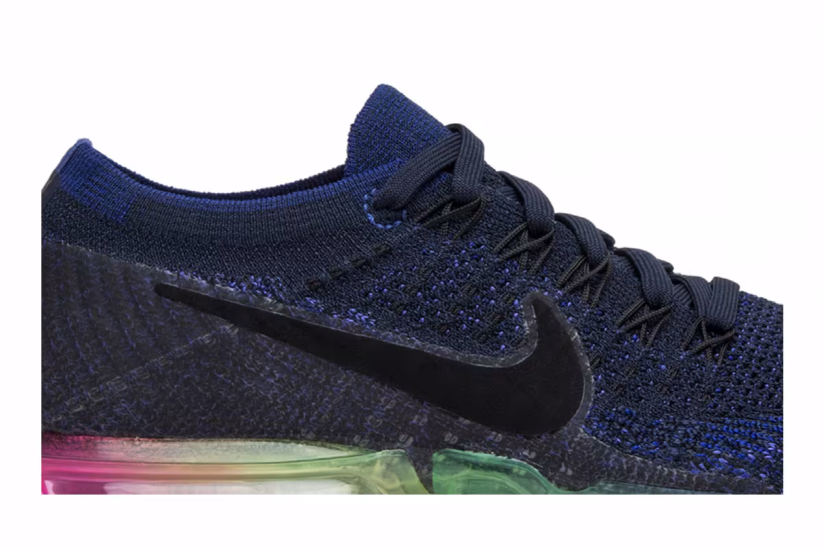 NikeLab Women's Air VaporMax Be True, view 3