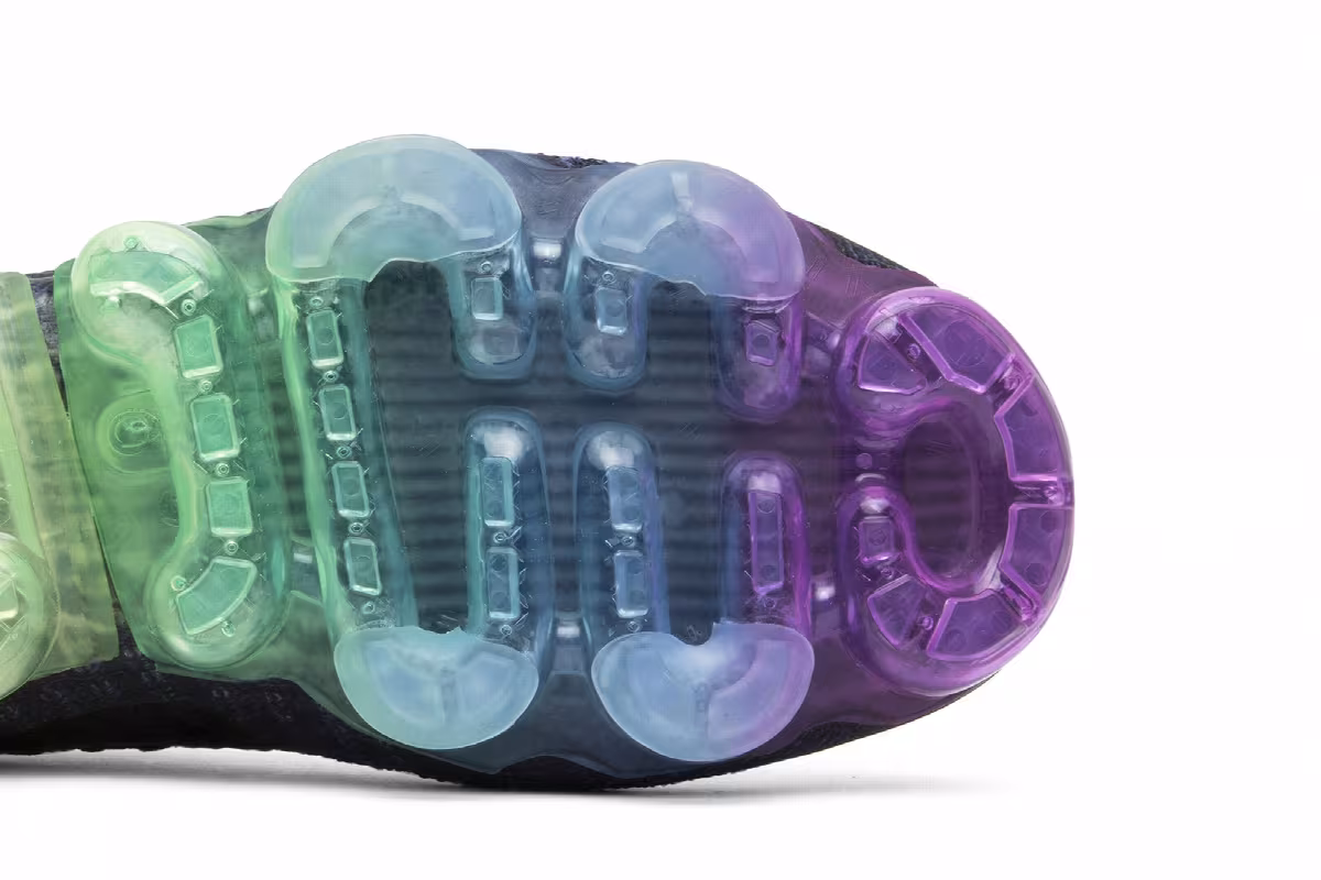 NikeLab Women's Air VaporMax Be True, view 6