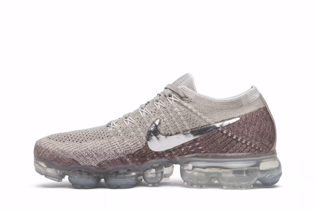 Nike Women's Air VaporMax String, view 4