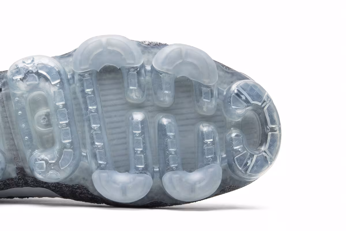 Nike Air VaporMax Asphalt, view 6
