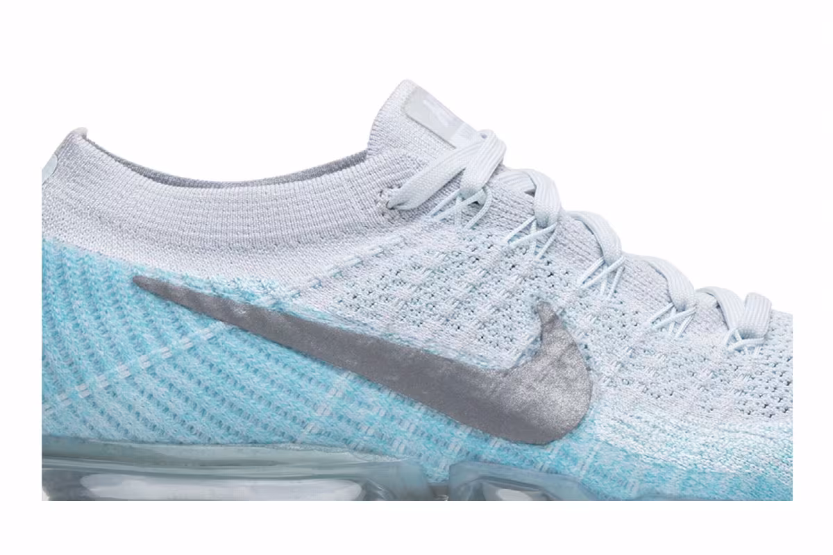 Nike Women's Air VaporMax Ice Flash, view 3