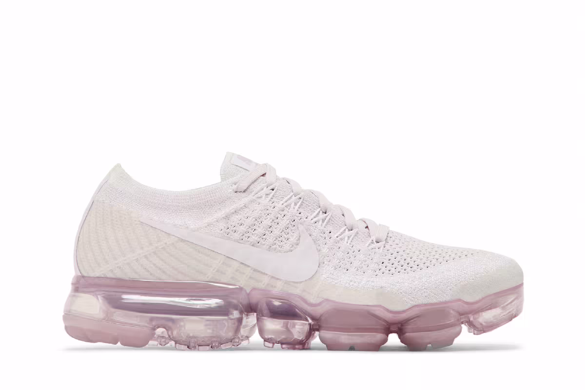 Nike Women's Air VaporMax Light Violet, view 2