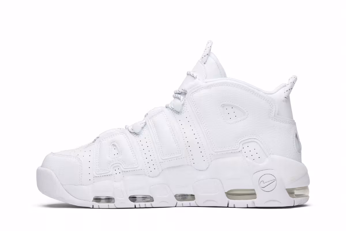 Nike Air More Uptempo Triple White, view 4