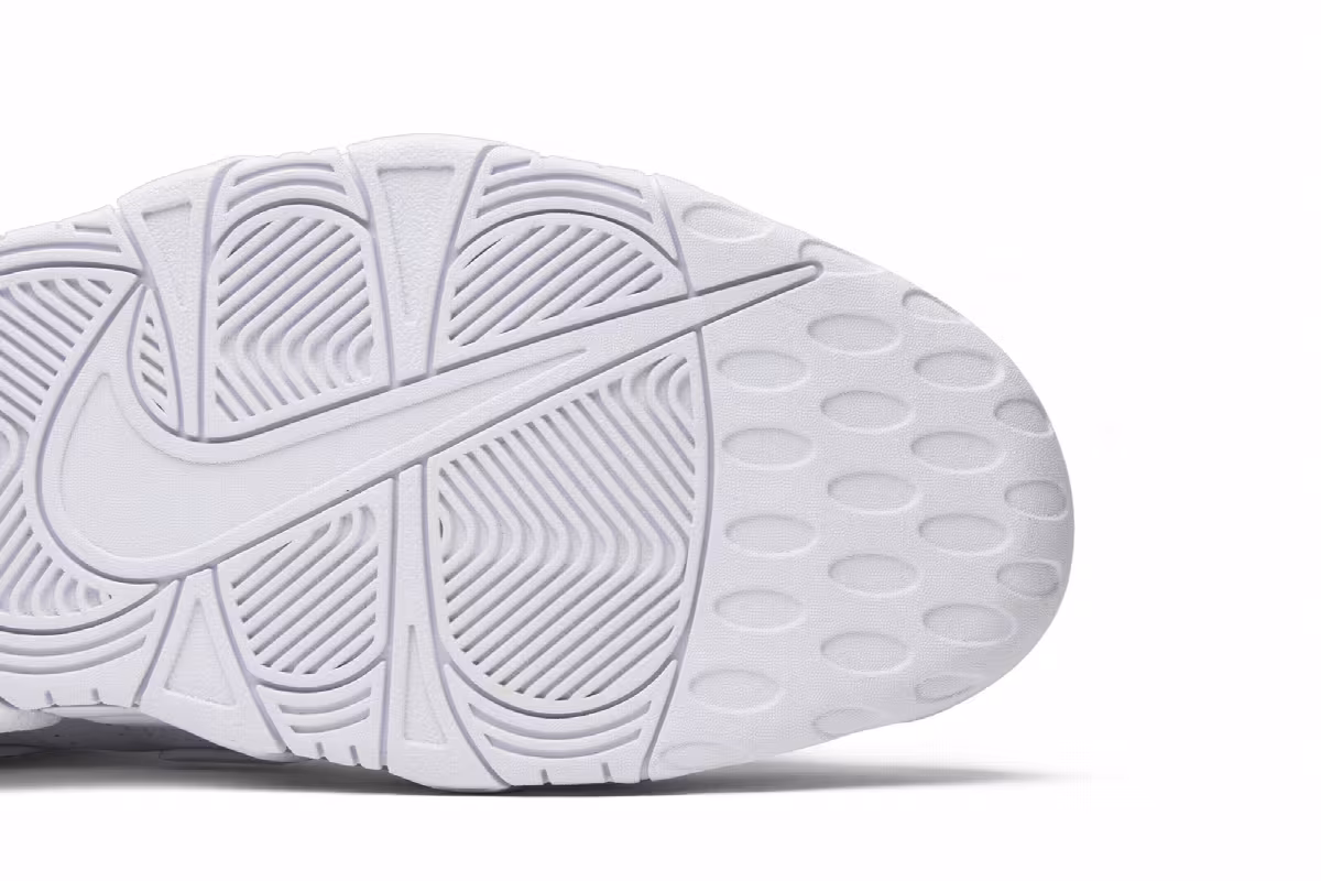 Nike Air More Uptempo Triple White, view 6