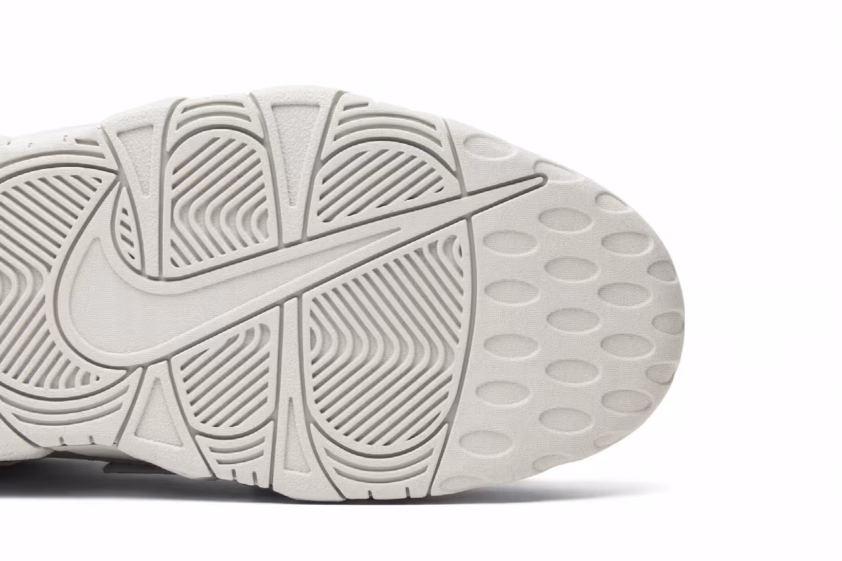 Nike Air More Uptempo Light Bone, view 6
