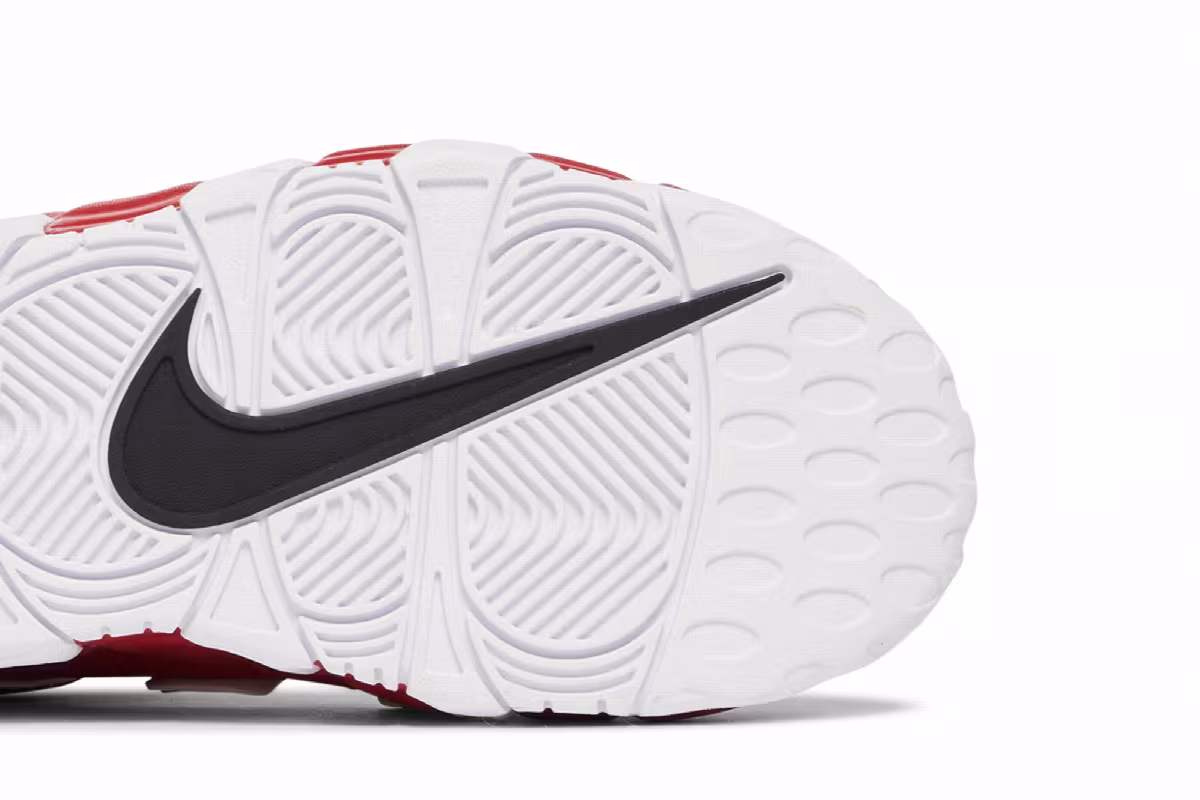 Nike Air More Uptempo Bulls, view 6