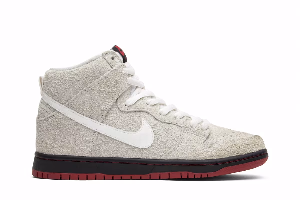 Black Sheep x Nike SB Dunk High Black Sheep, view 2