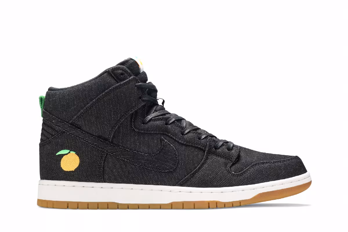 Momofuku x Nike Dunk High Pro SB Momofuku, view 2
