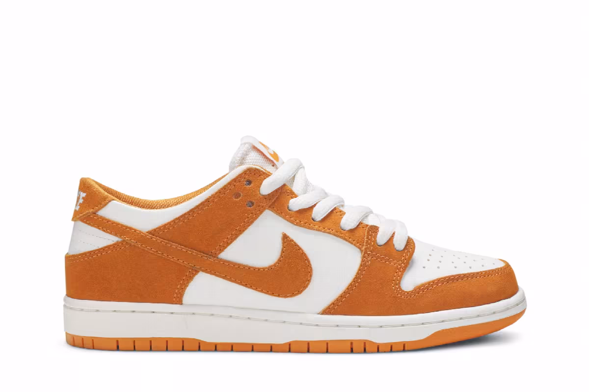 Nike Zoom Dunk Low Pro SB Circuit Orange, view 2