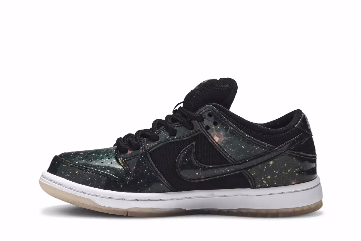 Nike SB Dunk Low TRD QS Galaxy, view 4