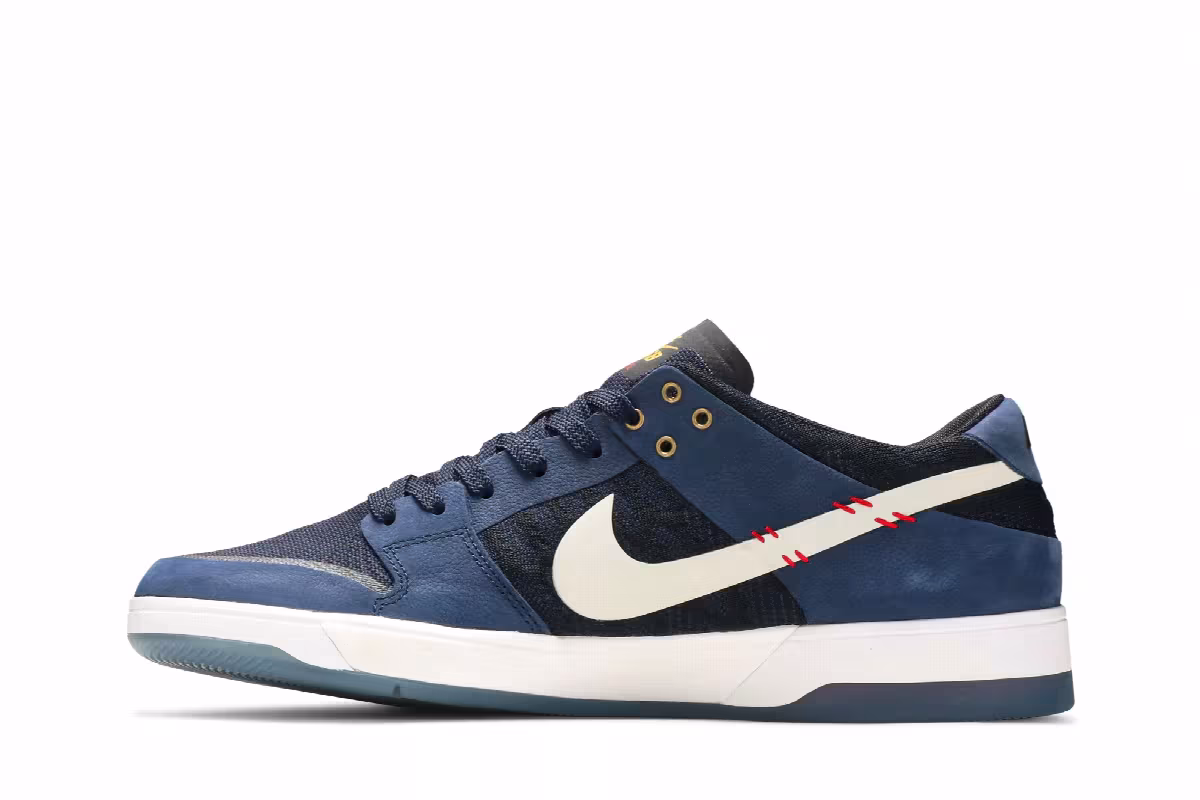 Nike SB Zoom Dunk Elite Low Sean Malto, view 4