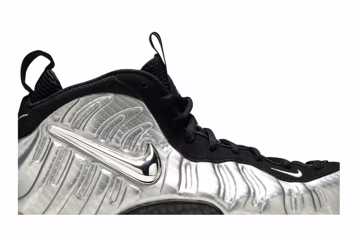 Nike Air Foamposite Pro ‘Silver Surfer’ Silver Surfer, view 3