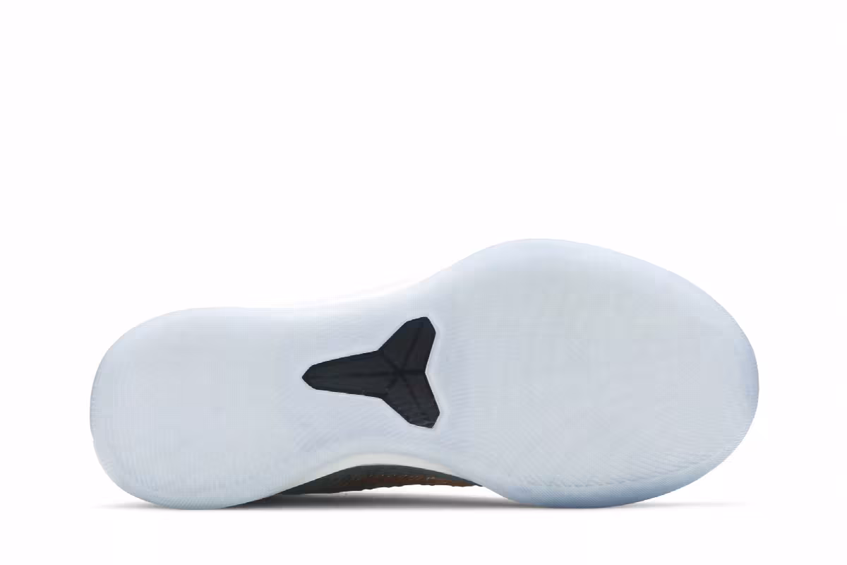 Nike Kobe A.D. Grey Snakeskin, view 5