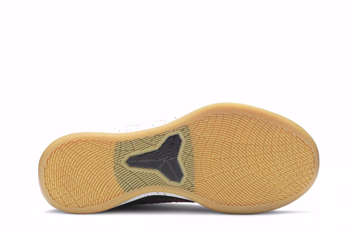 Nike Kobe A.D. Mid Black Gum, view 5