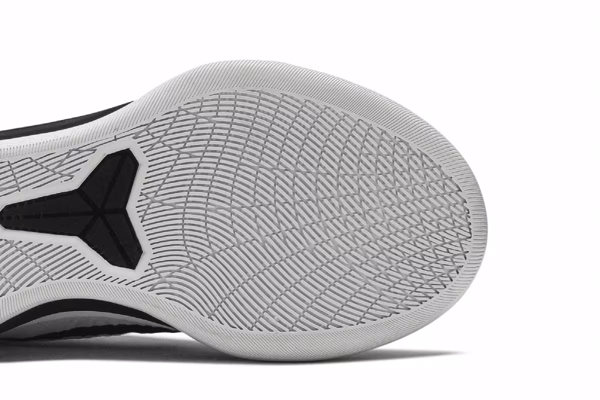 Nike Kobe A.D. Mid White, view 6