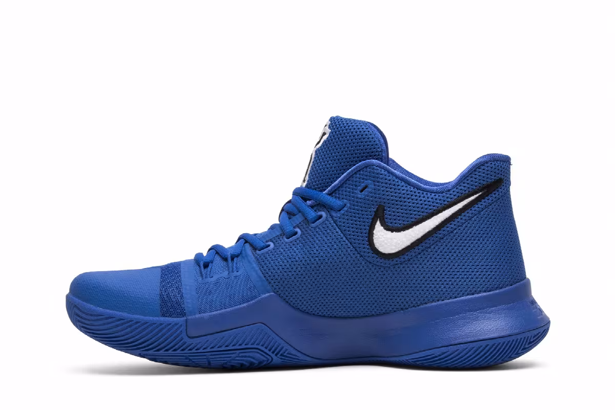 Nike Kyrie 3 Duke, view 4