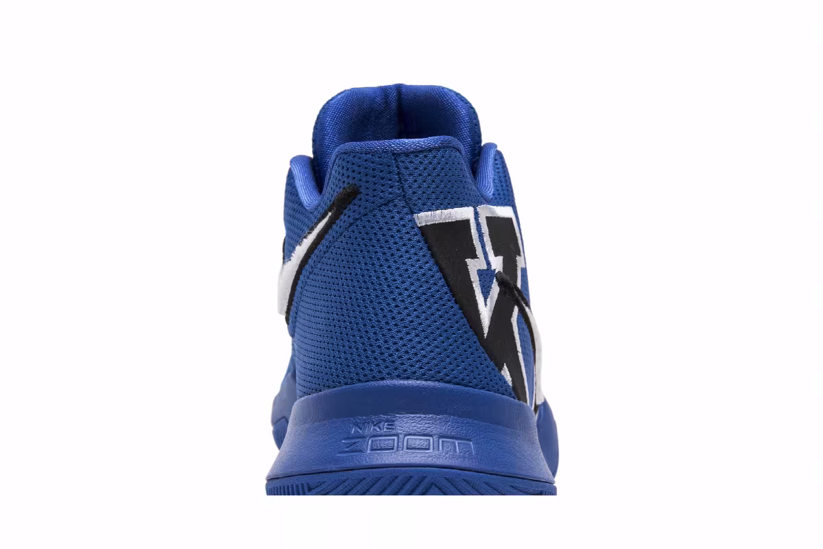 Nike Kyrie 3 Duke, view 8