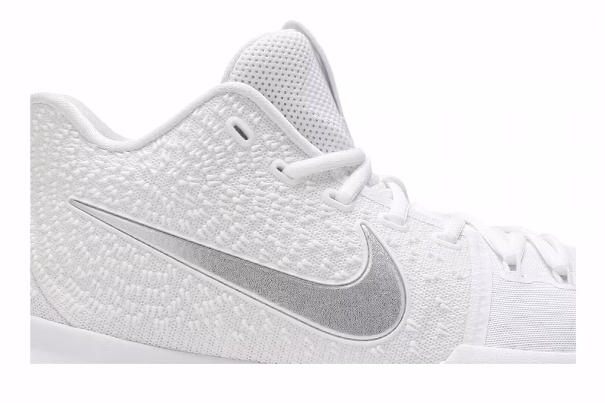 Nike Kyrie 3 White Chrome, view 3