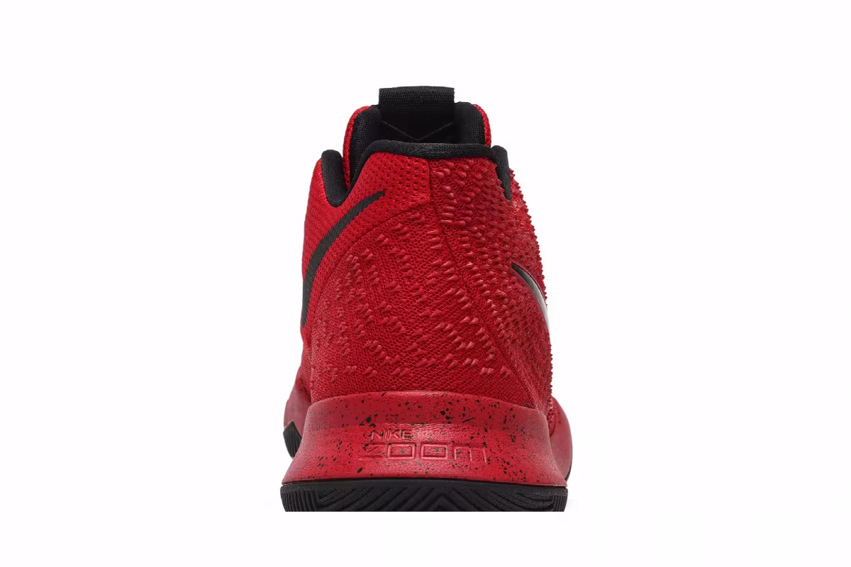 Nike Kyrie 3 Candy Apple, view 8