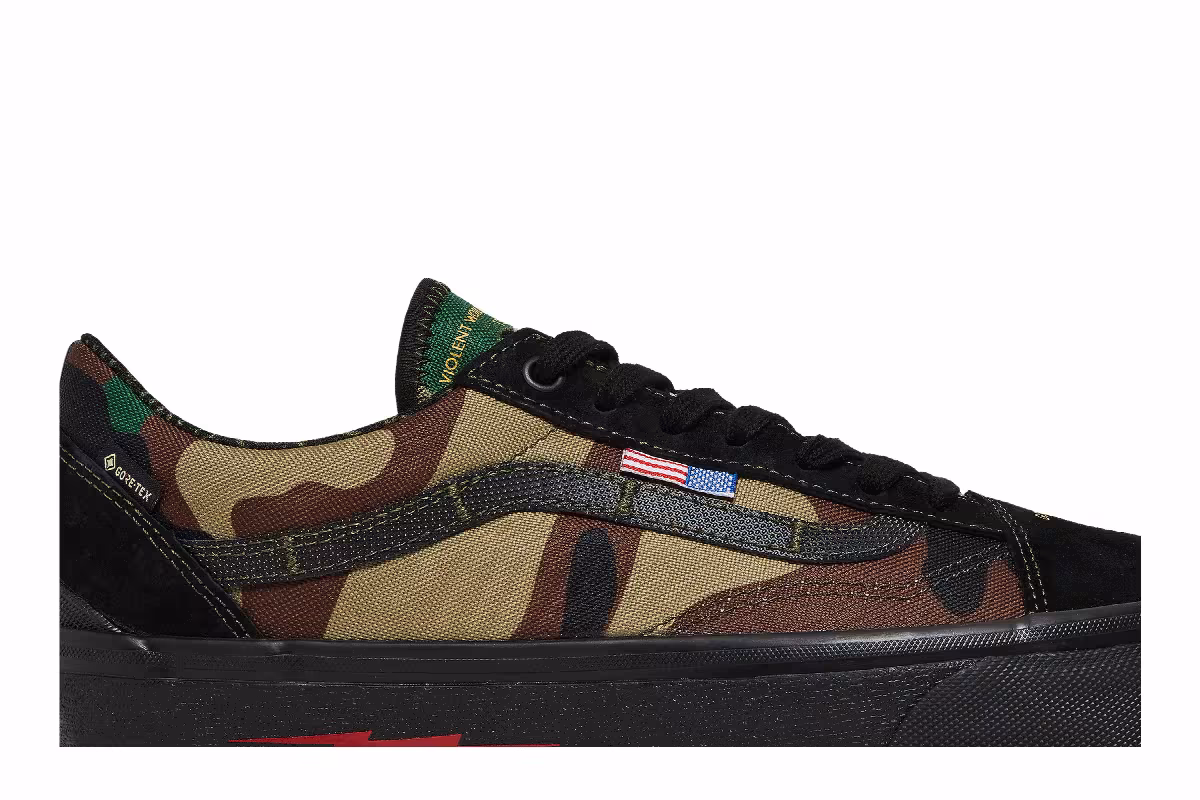 DEFCON x Vans Old Skool GTX Black Woodland Camo, view 3