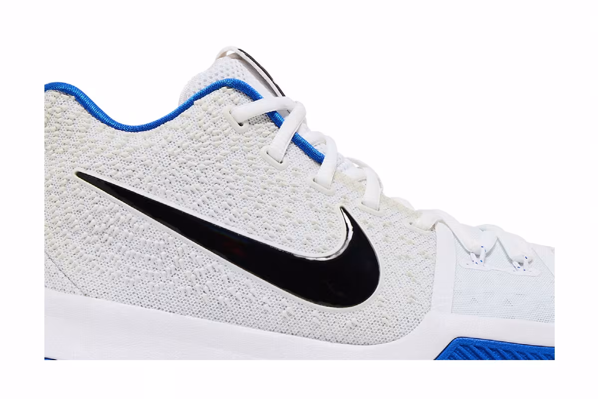 Nike Kyrie 3 Duke, view 3