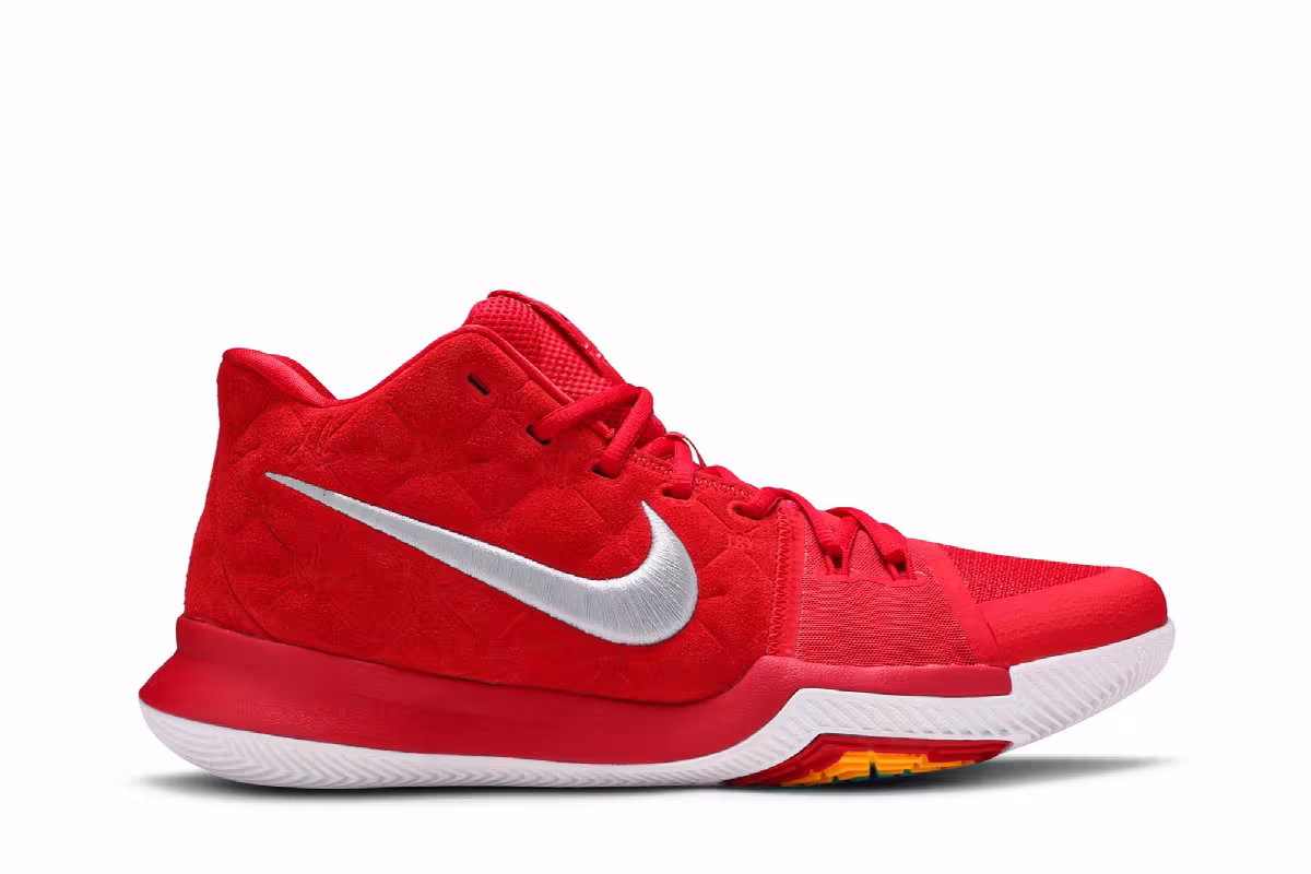 Nike Kyrie 3 University Red, view 2