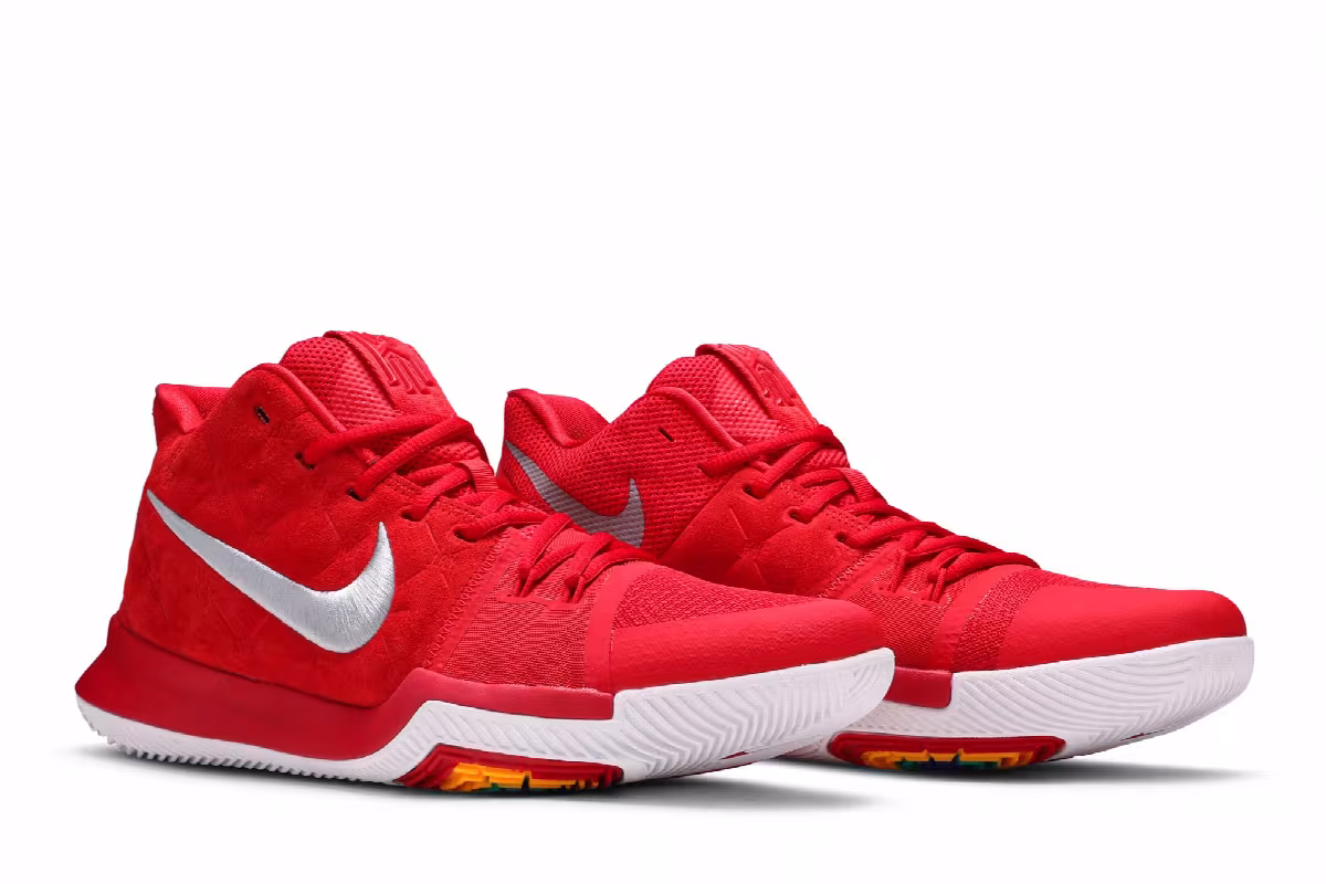 Nike Kyrie 3 University Red, view 9