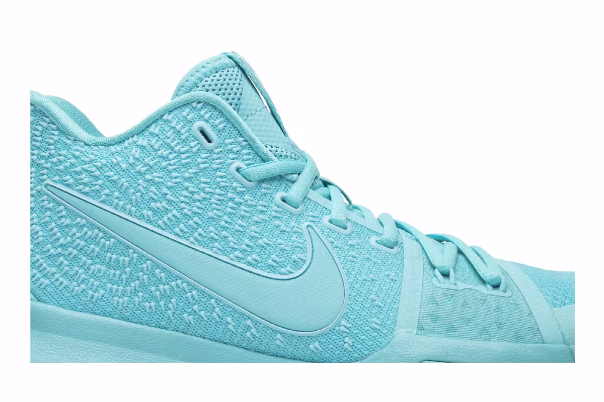 Nike Kyrie 3 Tiffany, view 3