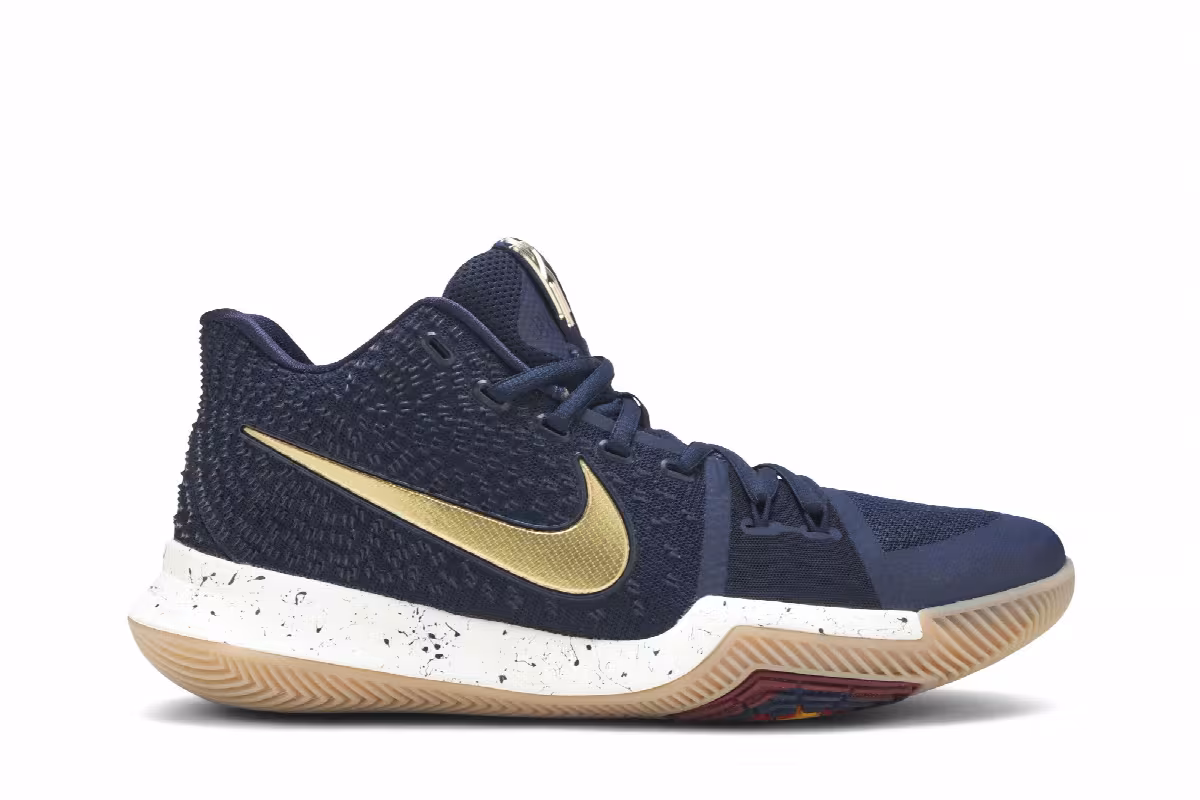 Nike Kyrie 3 Obsidian, view 2