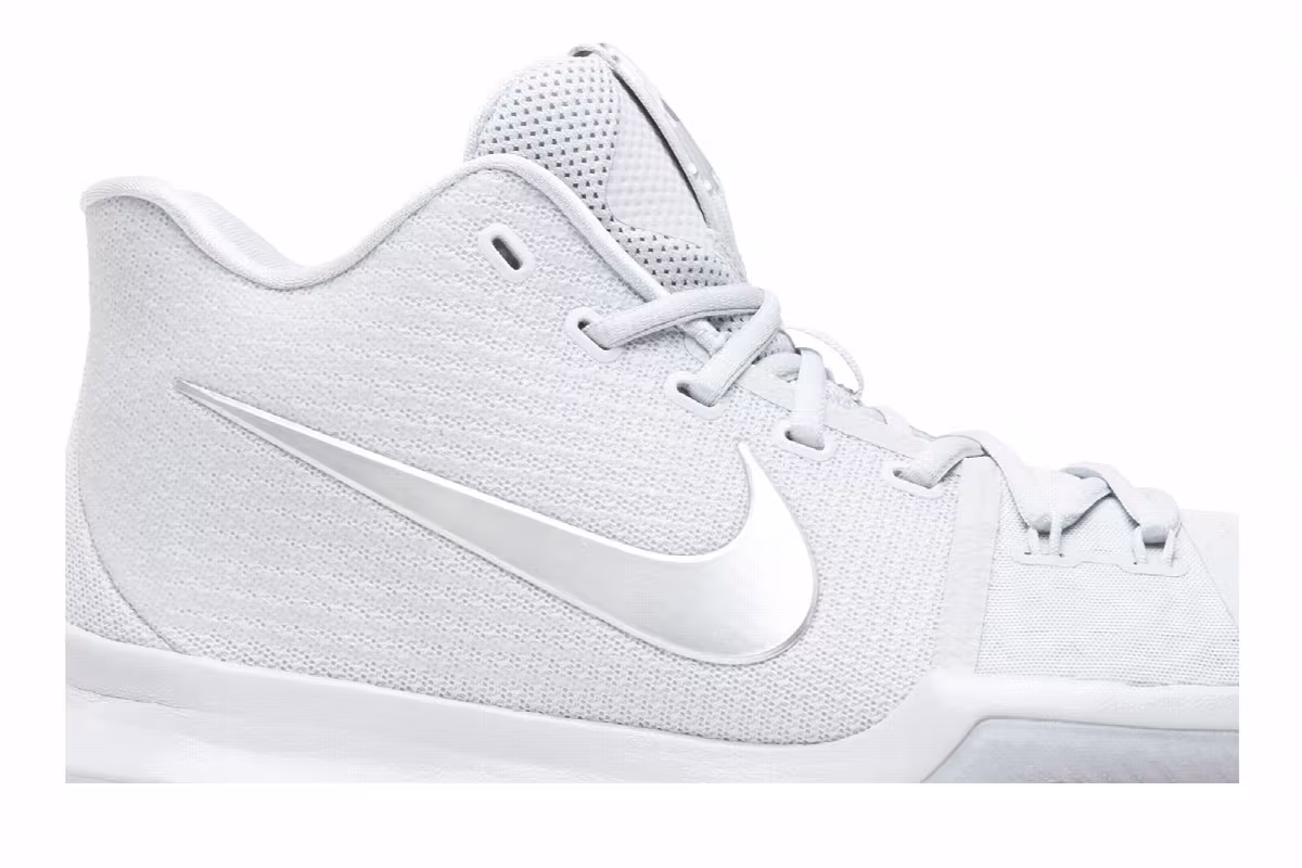 Nike Kyrie 3 Time to Shine, view 3