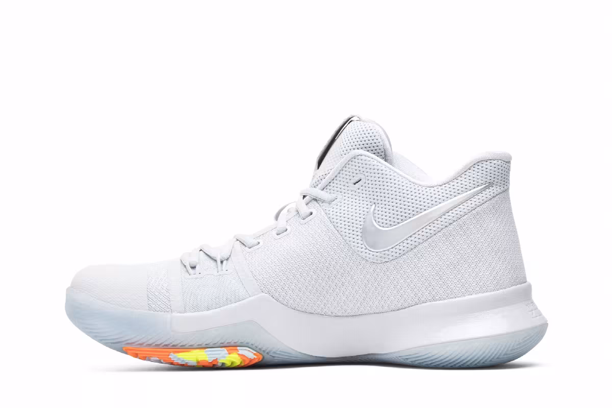 Nike Kyrie 3 Time to Shine, view 4