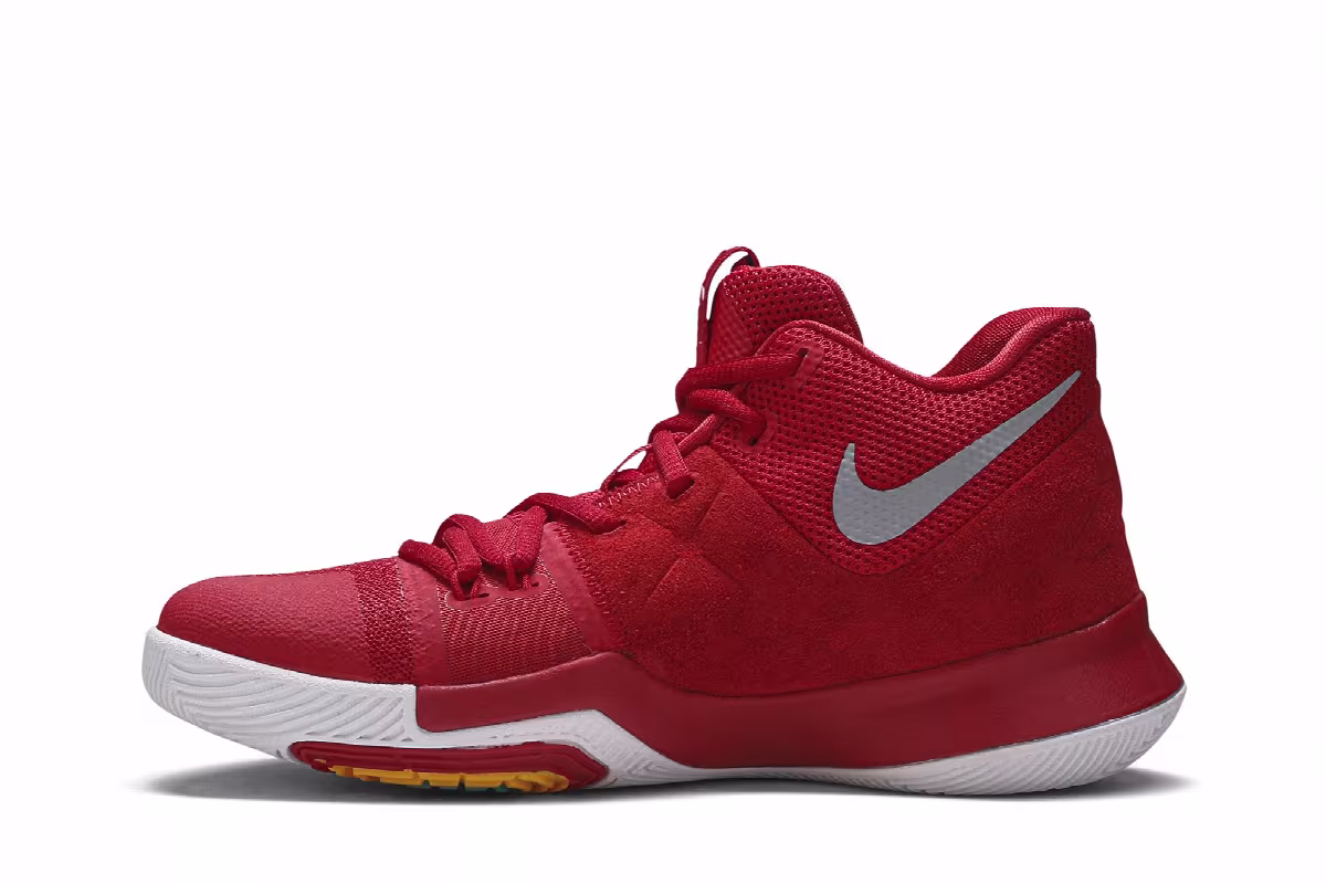 Nike Kyrie 3 GS University Red, view 4