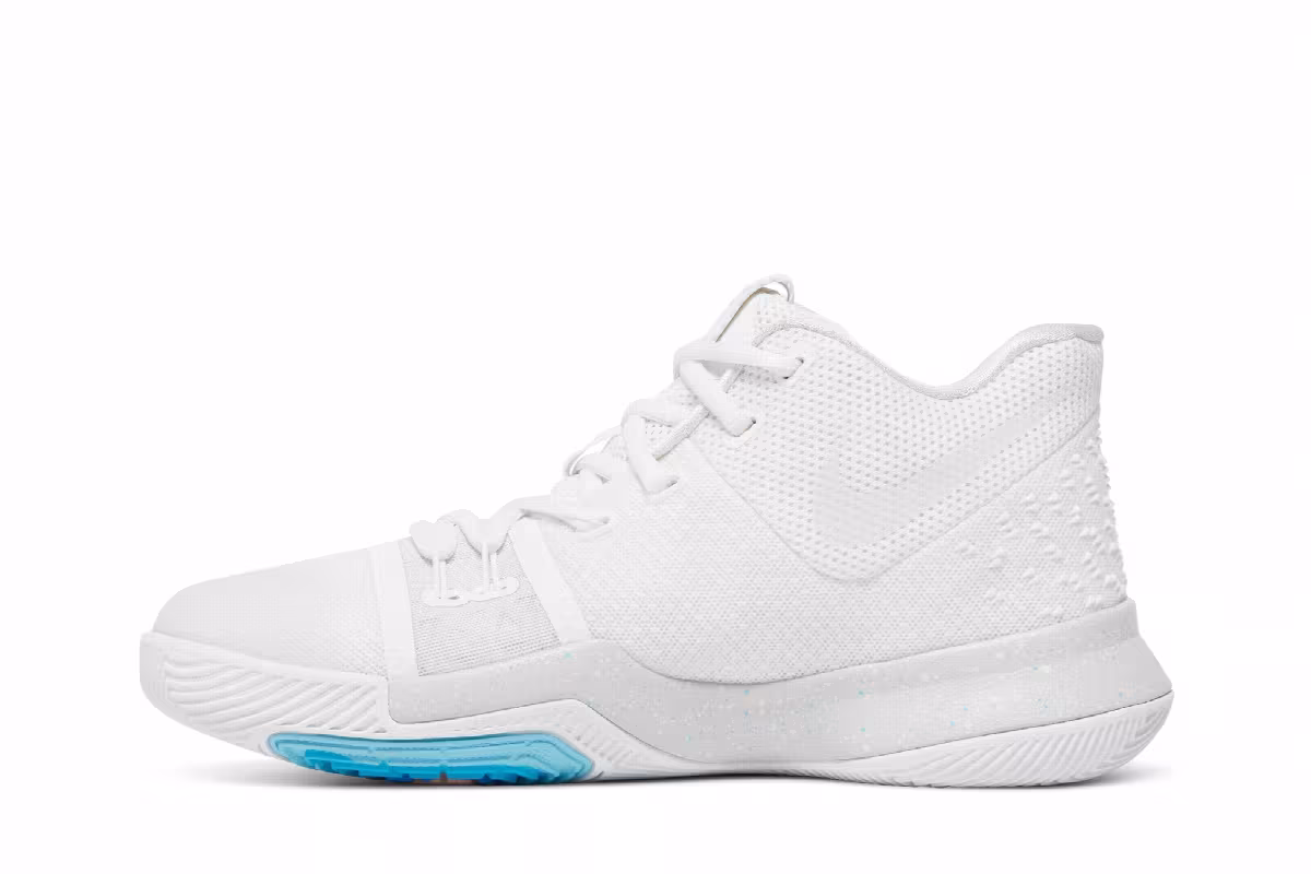 Nike Kyrie 3 GS Ivory, view 4
