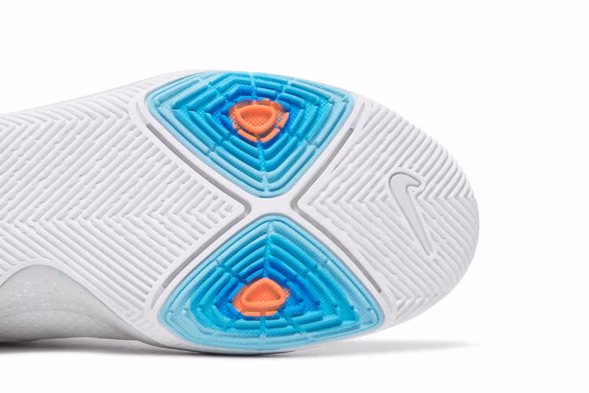 Nike Kyrie 3 GS Ivory, view 6