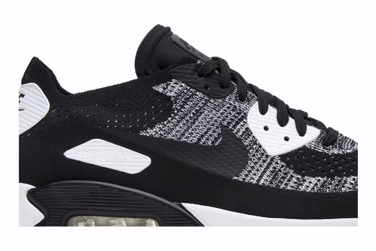 Nike Air Max 90 Ultra 2.0 Flyknit Oreo, view 3