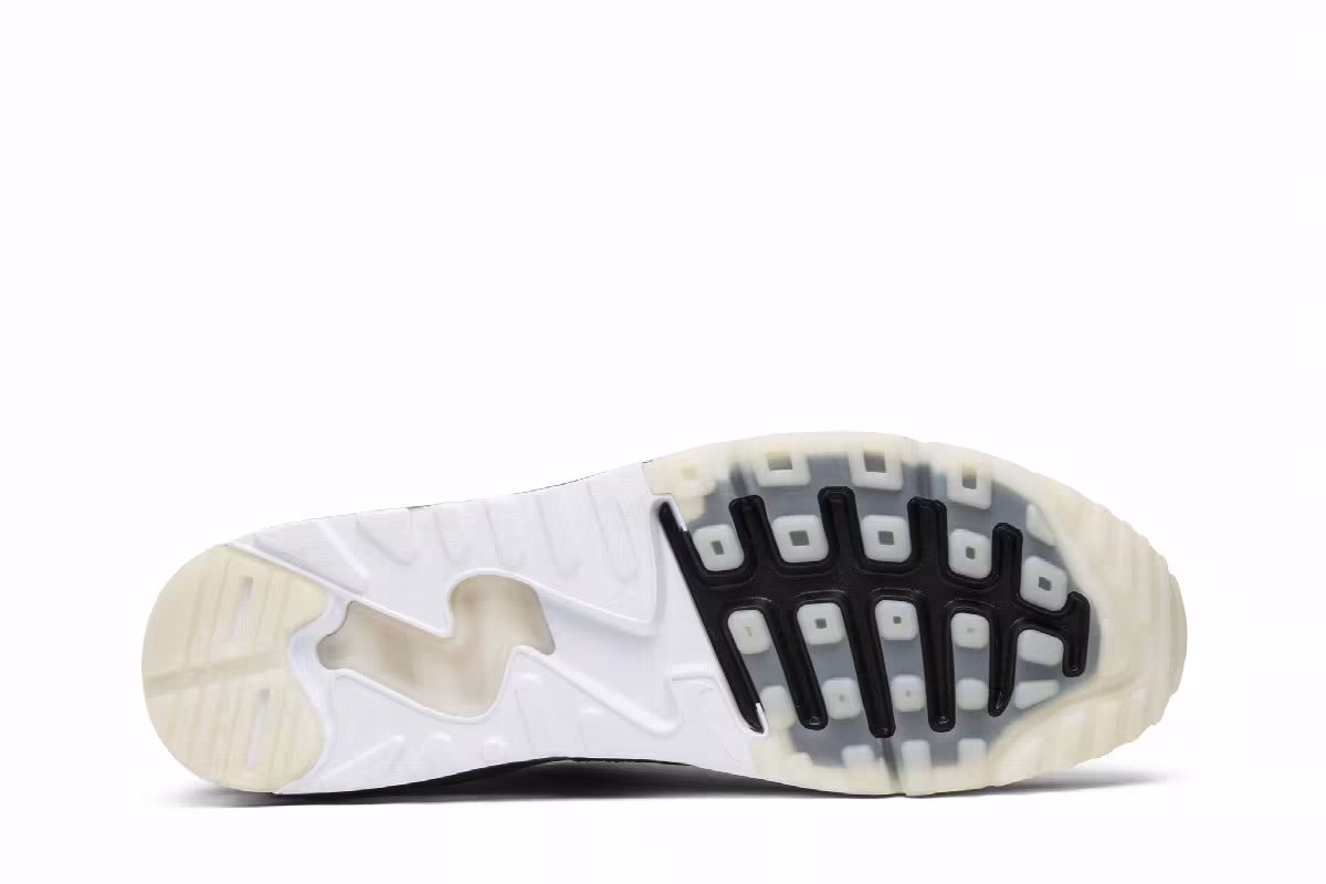 Nike Air Max 90 Ultra 2.0 Flyknit Oreo, view 5