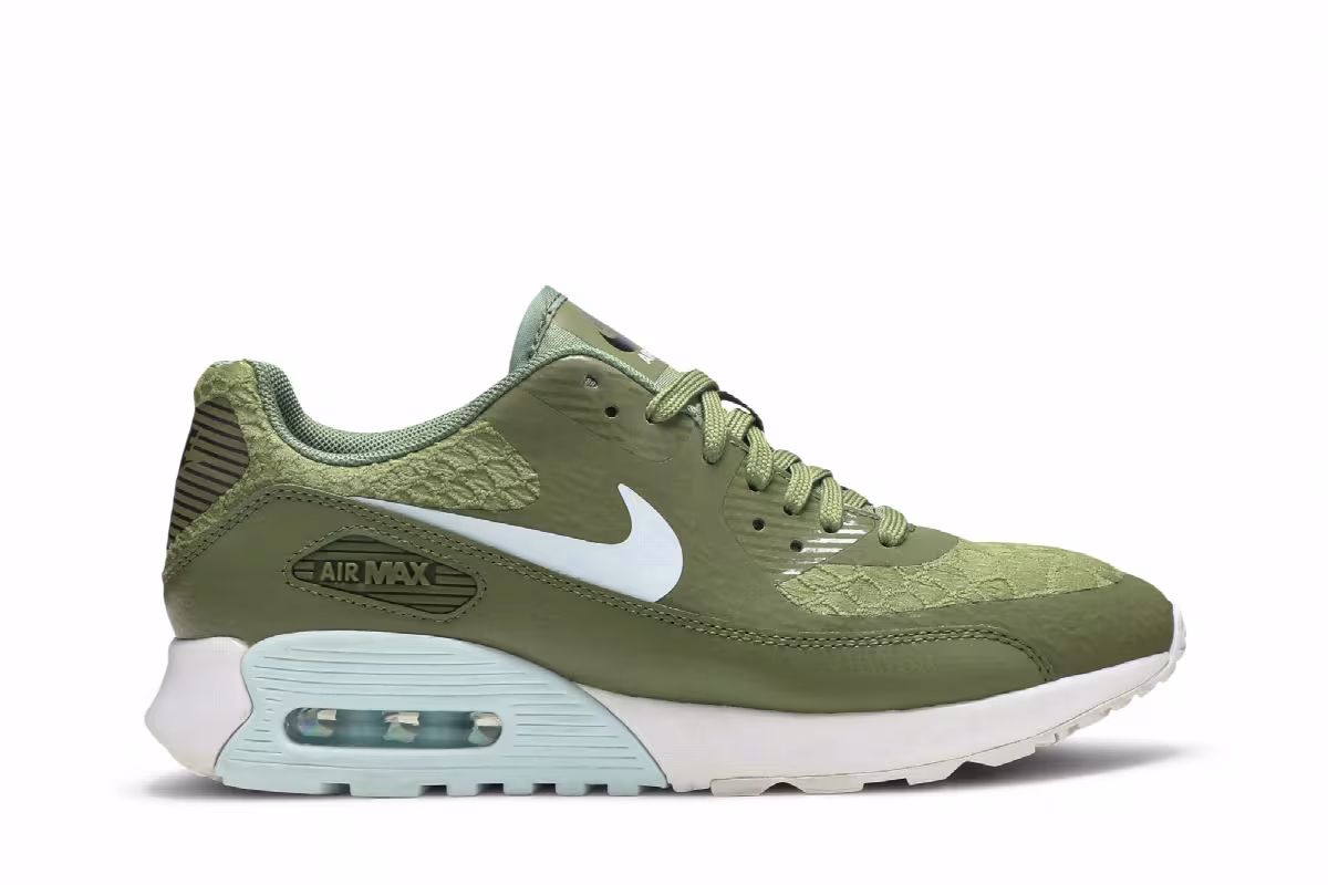 Nike Women's Air Max 90 Ultra 2.0 Palm Green, view 2