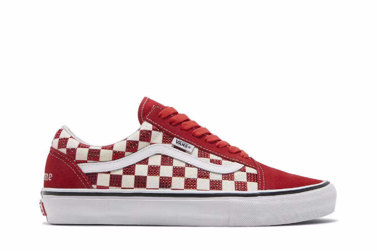 Supreme x Swarovski x Vans Skate Old Skool Red, view 2