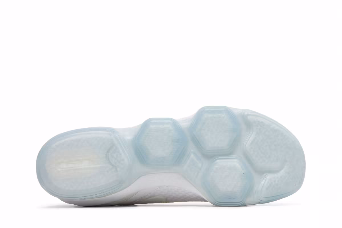 Nike LeBron 14 Low Ice, view 5
