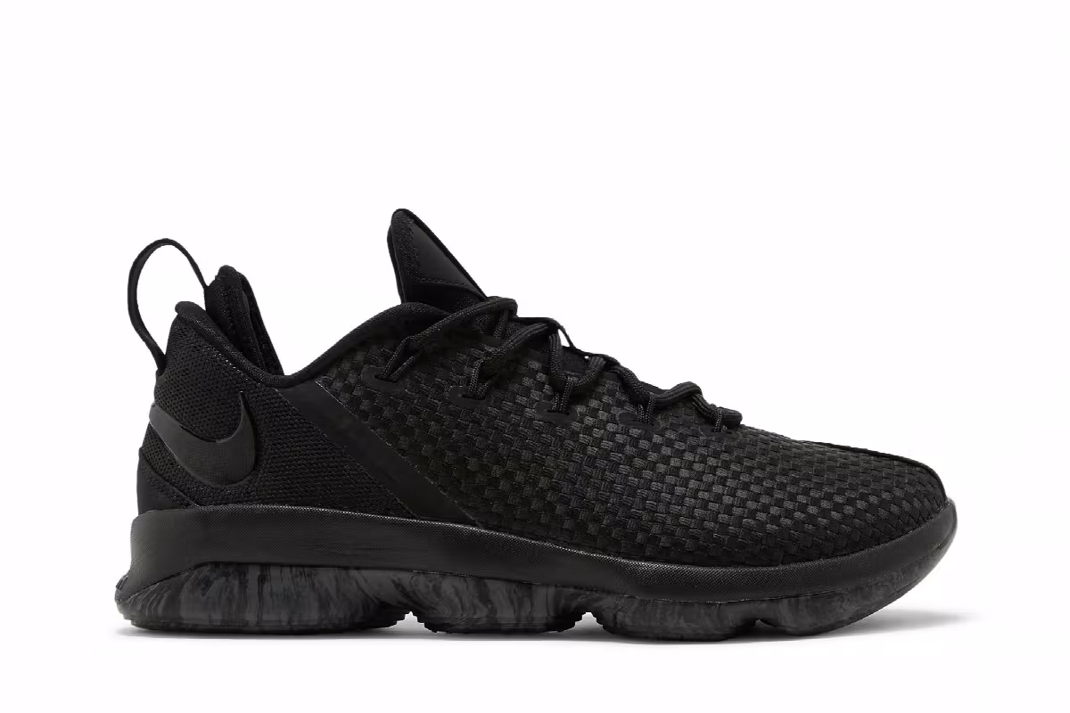 Nike LeBron 14 Low Triple Black, view 2